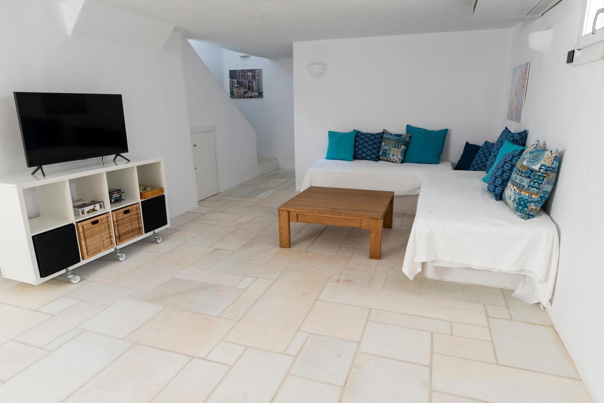Orasea Villa With Private Pool Parikia  Exterior photo